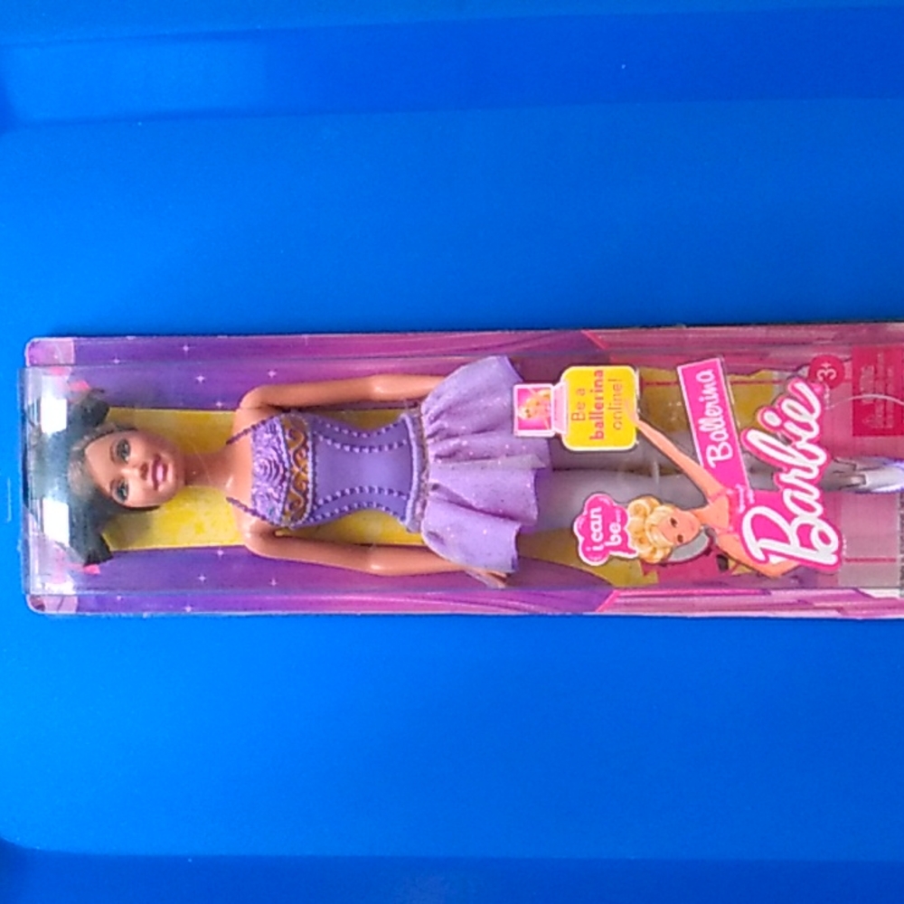 NIB Barbie Ballerina Doll (2009)